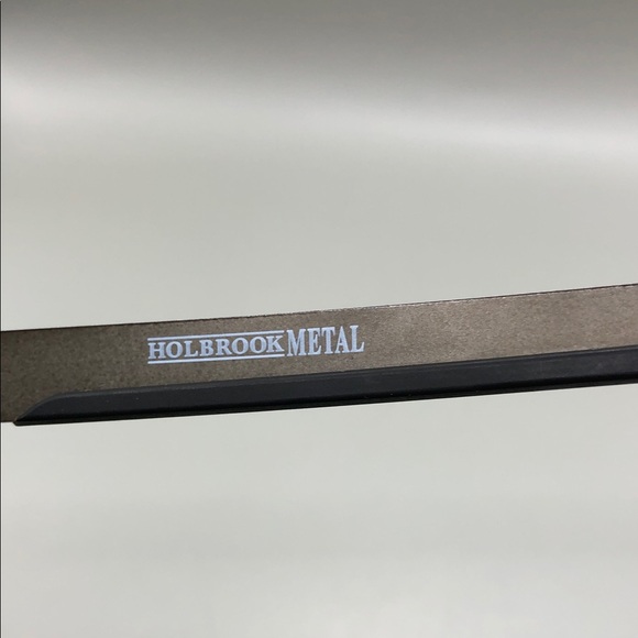 Oakley Holbrook Metal Sunglasses OO4123-0755 Sapphire Lens Gunmetal Frame - Picture 8 of 11